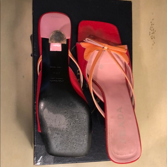 Prada curved heel sandals - Picture 4 of 5